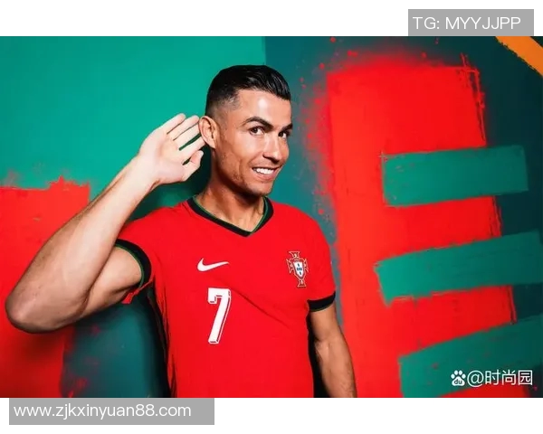 中场足球球星的全名及其在足球界的重要地位解析